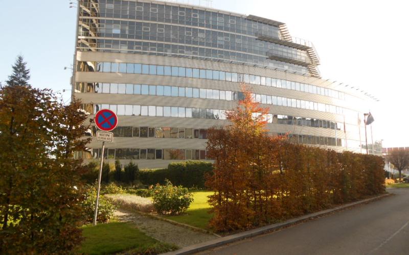 Pronájem, Kanceláře, 929m² - Praha - Nusle