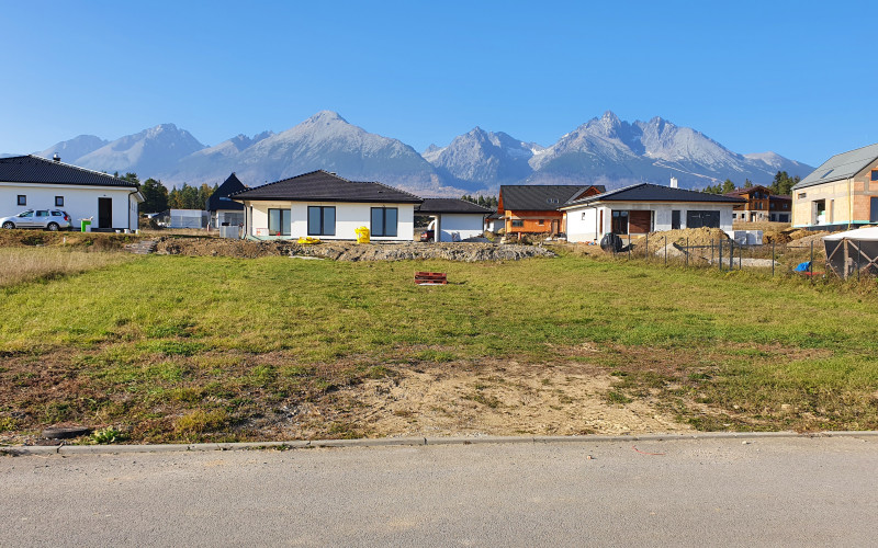 PREDAJ NÁDHERNÝ STAVEBNÝ POZEMOK TATRANSKÉ SMARAGDY - Vysoké Tatry, Slovensko