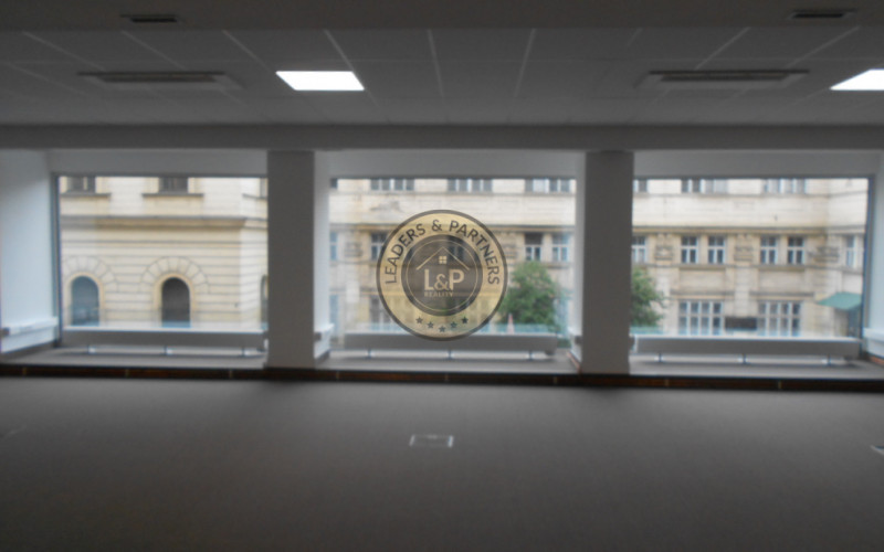 Pronájem, Kanceláře, 239m² - Praha 1