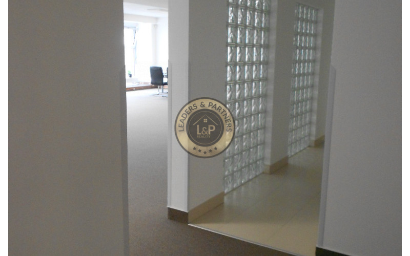 Pronájem, Kanceláře, 239m² - Praha 1