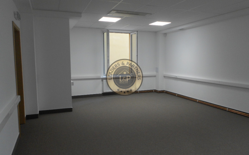 Pronájem, Kanceláře, 239m² - Praha 1