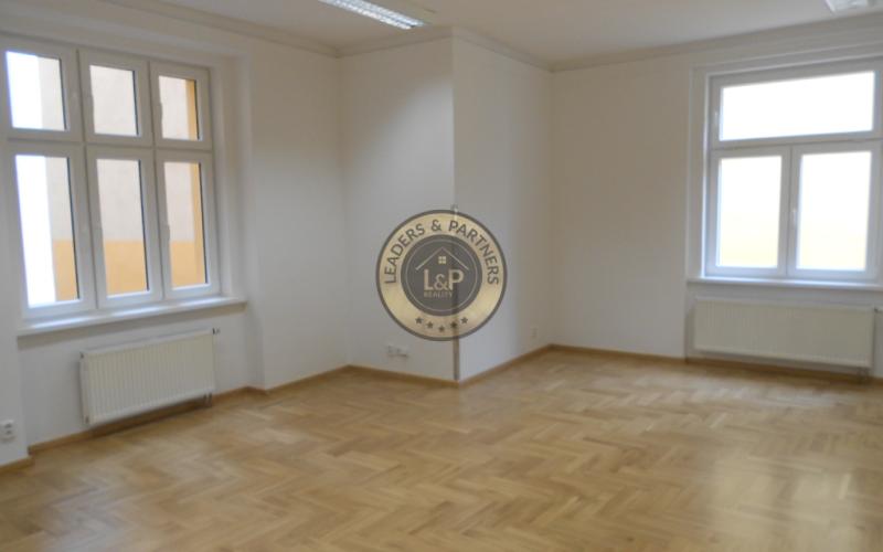 Pronájem, Kanceláře, 214m² - Praha 1 - Nové Město