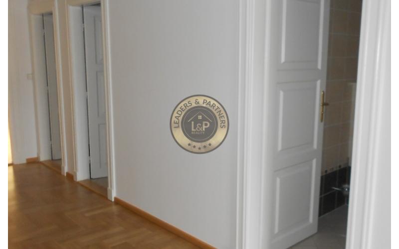 Pronájem, Kanceláře, 214m² - Praha 1 - Nové Město