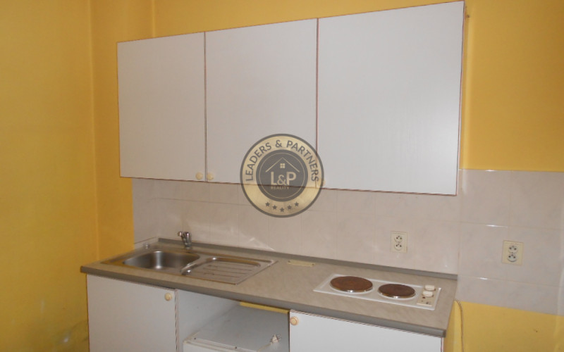 Pronájem, Obchodní prostory, 228m² - Praha 2