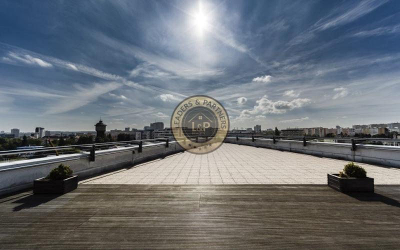 Pronájem, Kanceláře, 929m² - Praha - Nusle