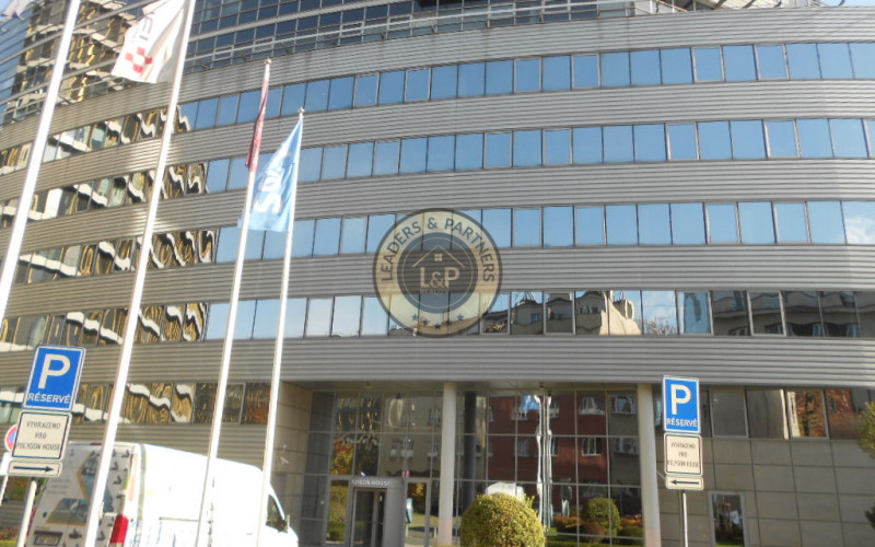 Pronájem, Kanceláře, 300m² - Praha - Nusle