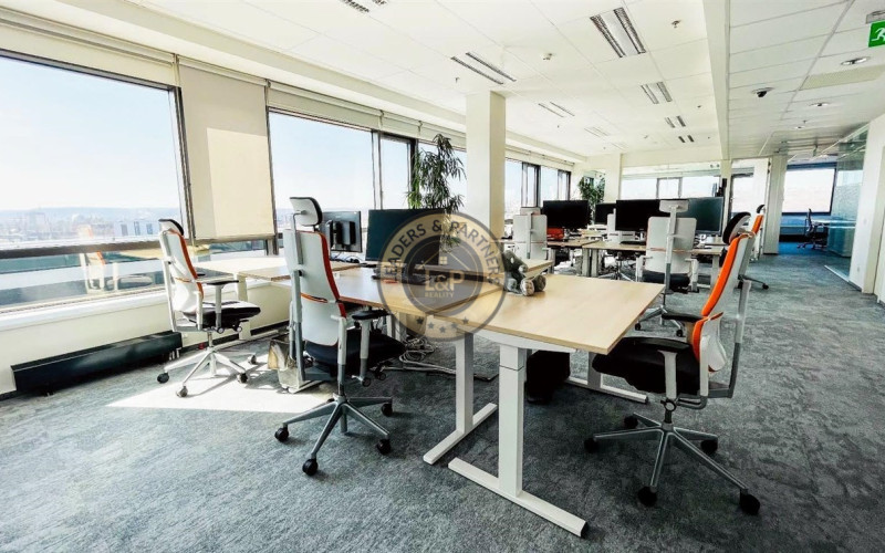 Pronájem, Kanceláře, 306m² - Praha 8 - Libeň