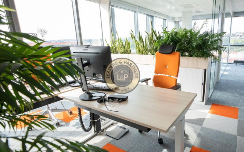 Pronájem, Kanceláře, 1022m² - Praha - Libeň