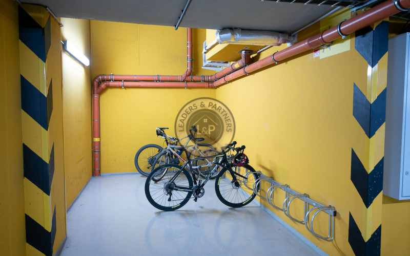 Pronájem, Kanceláře, 194m² - Praha - Karlín