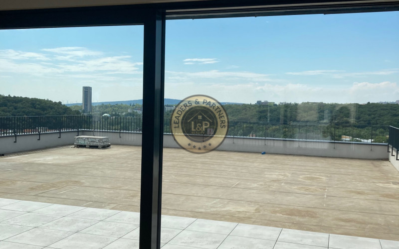 Penthaus s panoramatickou terasou při Kramárech