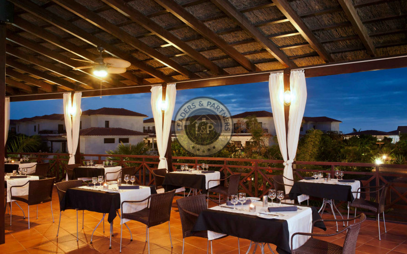 MELIÃ Tortuga Beach Resort, ostrov Sal, Kapverdy - 5 izbová vila