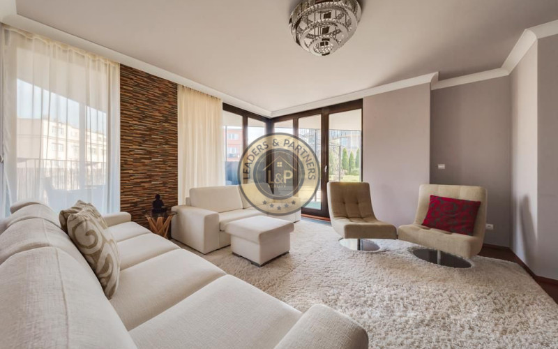 Plně zařízený 4+kk, 145 m² (Mezonet) s velkou střešní zahradou