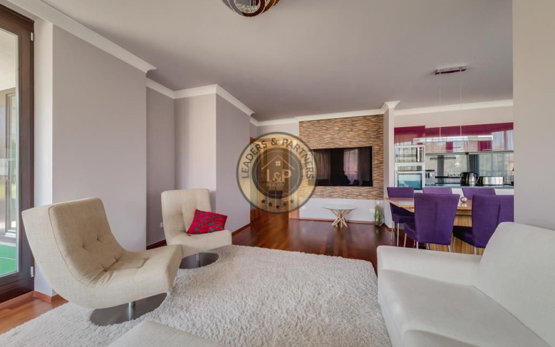 Plně zařízený 4+kk, 145 m² (Mezonet) s velkou střešní zahradou