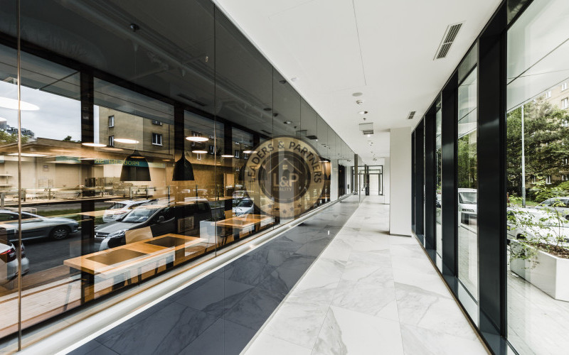 Pronájem, Kanceláře, 2695m² - Praha 4 - Michle