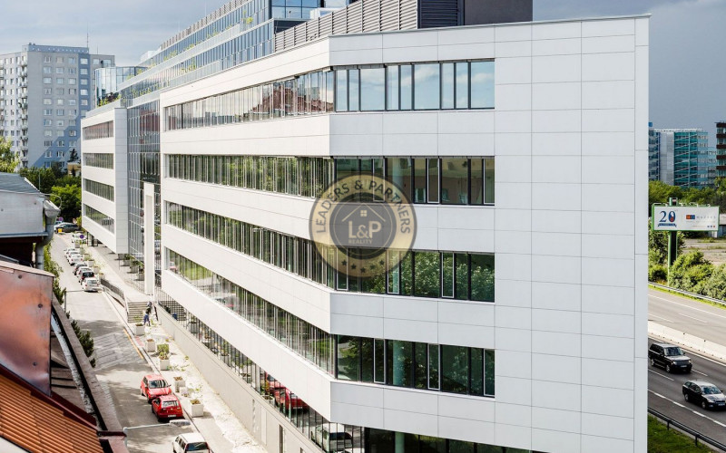 Pronájem, Kanceláře, 2695m² - Praha 4 - Michle