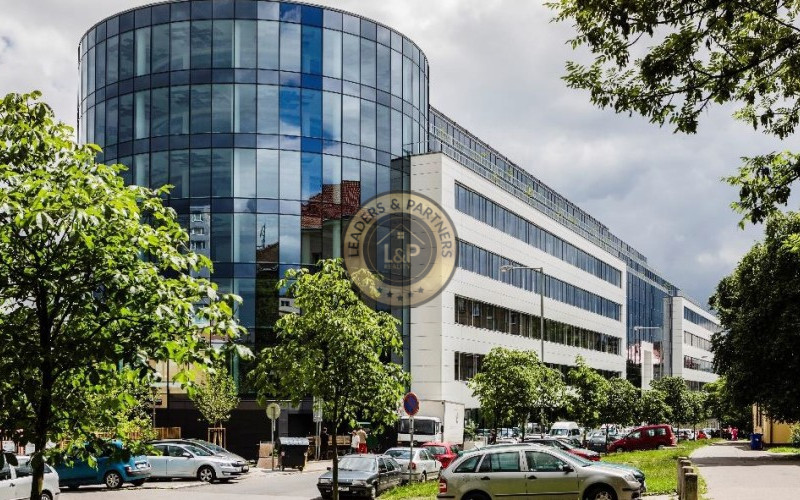 Pronájem, Kanceláře, 2695m² - Praha 4 - Michle
