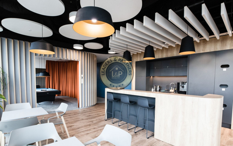 Pronájem, Kanceláře, 2695m² - Praha 4 - Michle