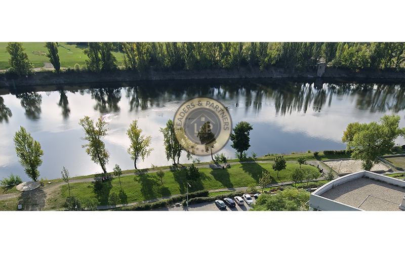 Pronájem, Kanceláře, 285 m² - Praha - Holešovice