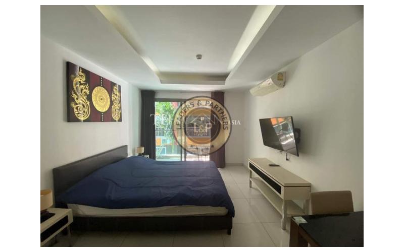 Thajsko-Pattaya-Phratamnak-1 izbový byt-C-View Residence