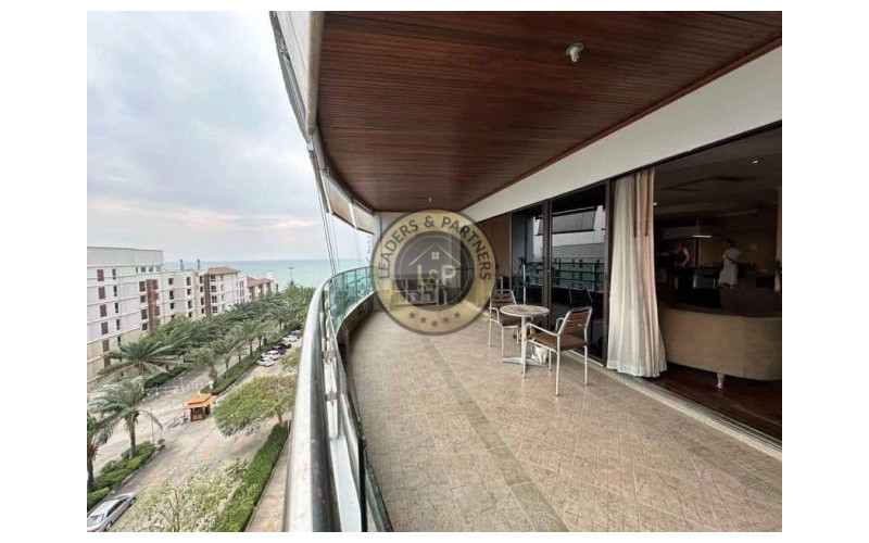 Thajsko-Pattaya-Phratamnak-3 pokojový byt-200 m2-View Talay