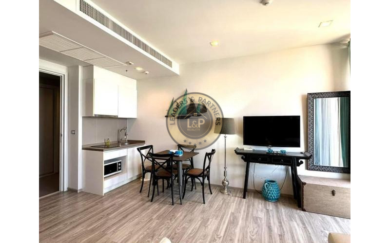 Thajsko-Pattaya-2 izbový byt 100 metrov od pláže-Baan Plai Haad