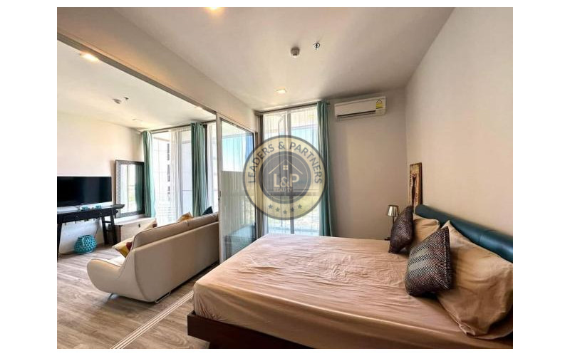 Thajsko-Pattaya-2 izbový byt 100 metrov od pláže-Baan Plai Haad