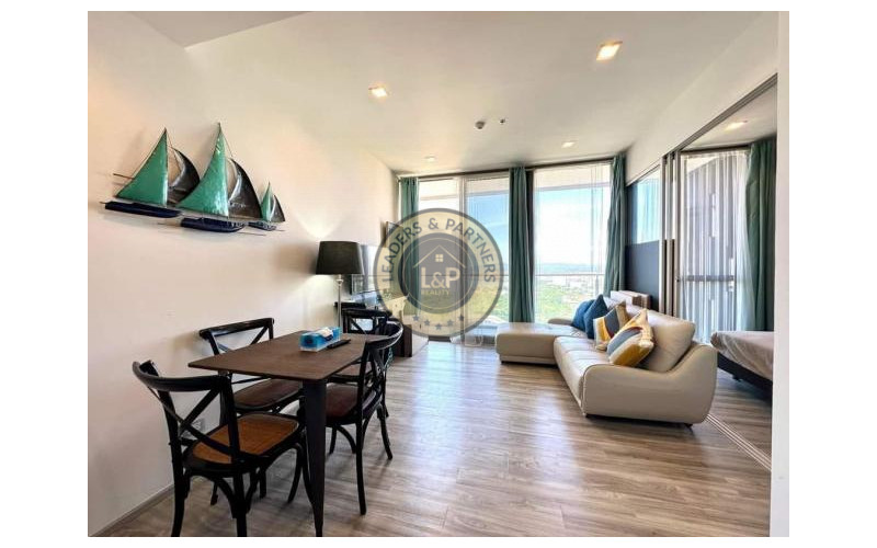 Thajsko-Pattaya-2 izbový byt 100 metrov od pláže-Baan Plai Haad