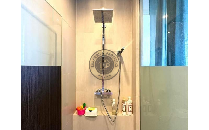 Thajsko-Pattaya-2 izbový byt 100 metrov od pláže-Baan Plai Haad